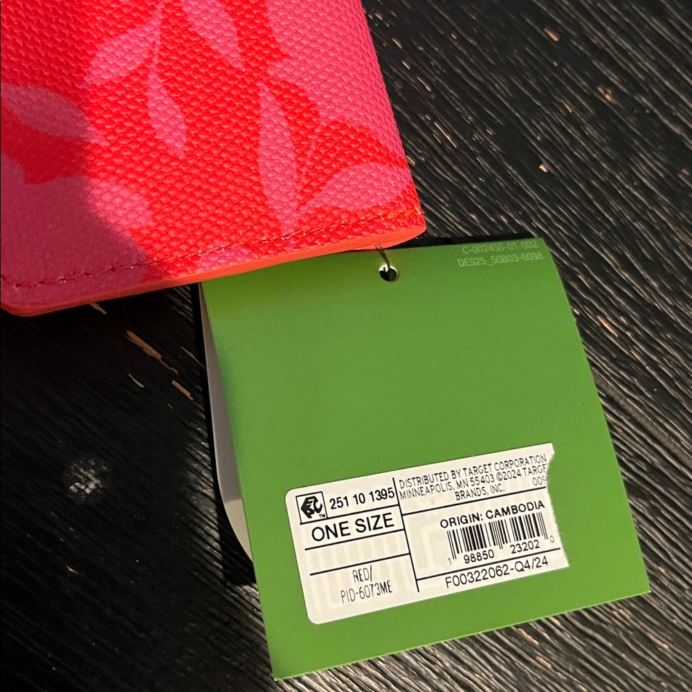 Kate Spade - Target- Pink Floral Wallet/card case. New! - Picture 4 of 4